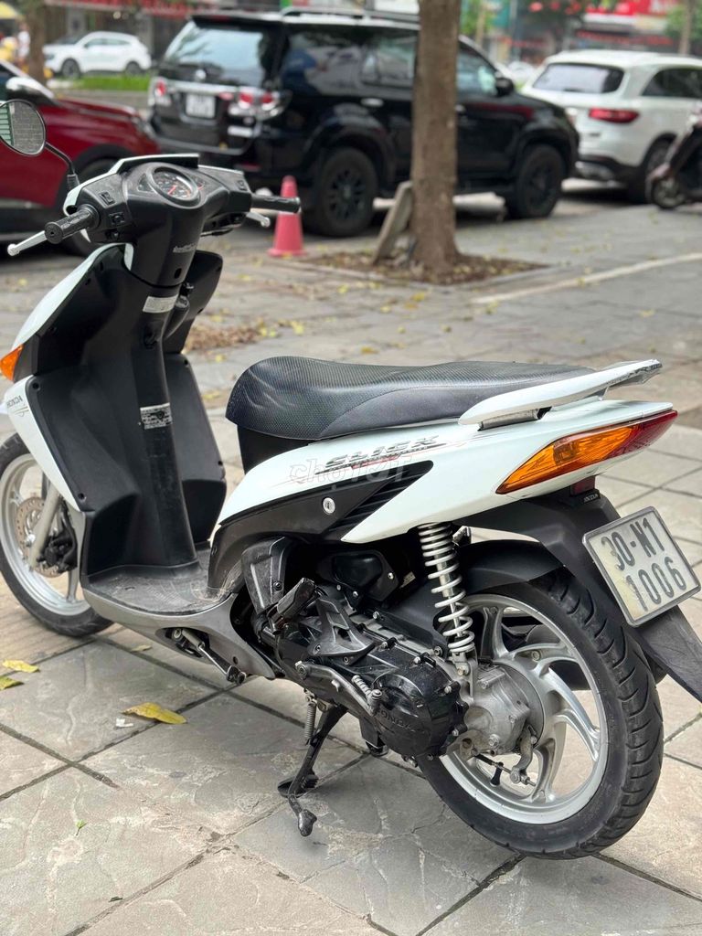 Honda Click Trắng Xăng xe đẹp như mới - 134303473 - ảnh 6
