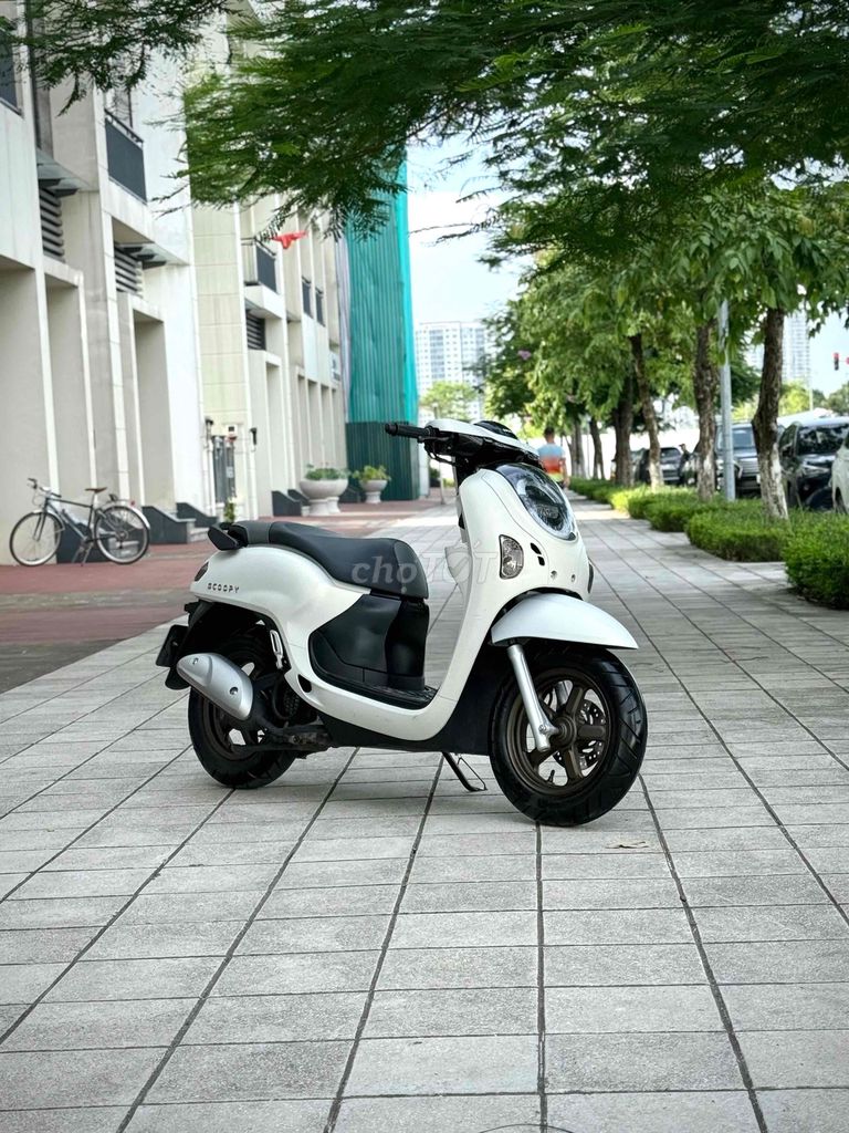 Honda Scoopy 2025 Trắng 3000km siêu mới - 134258245 - ảnh 3